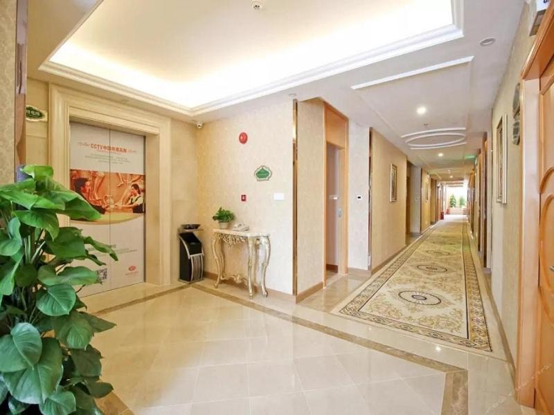 Vienna Hotel Tianbao Road 深セン市 エクステリア 写真