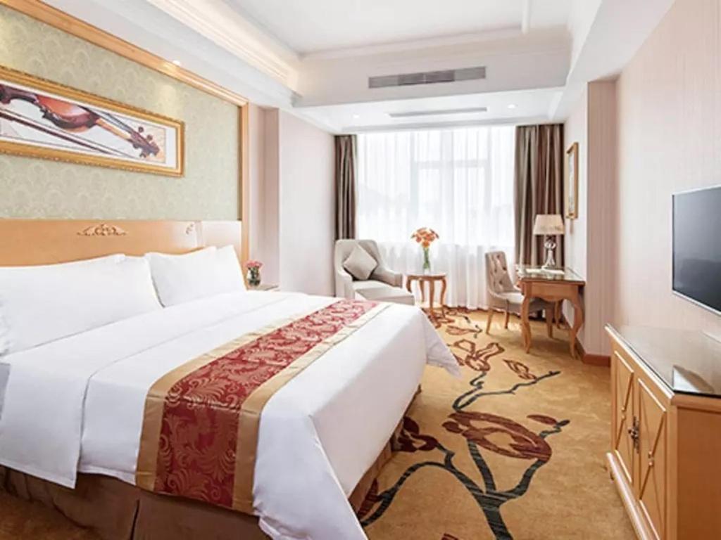 Vienna Hotel Tianbao Road 深セン市 エクステリア 写真